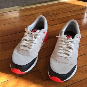 Men’s Nike Air Odyssey